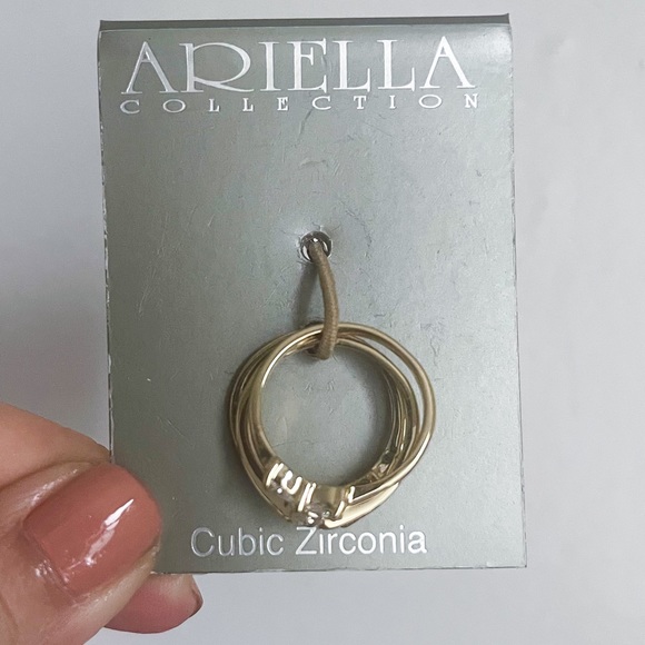 ARIELLA Collection 3 Gold Stackable Rings - Picture 3 of 7